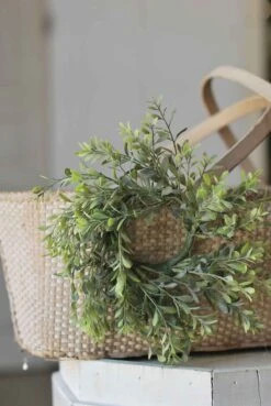 Basil Boxwood Candle Ring, 10"