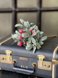 Crystalline Mistleberry Pick, 12" -Winter Gifts Market XBR7967 adf73f0f 5cf8 4629 ba8f f6b1a28d36a6