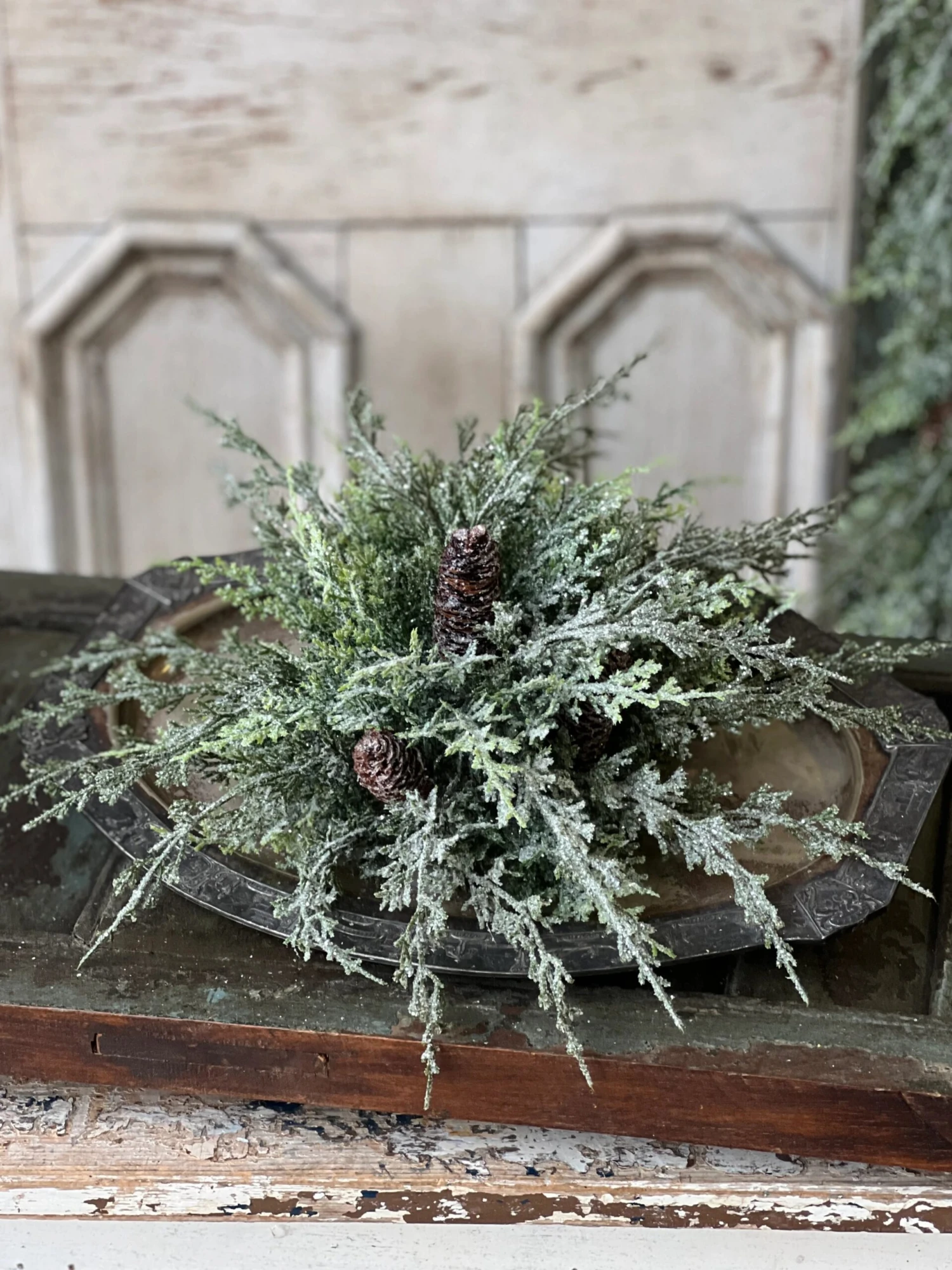 Silver Thread Cedar Half Sphere, 10" 1 Silver Thread Cedar Half Sphere, 10"