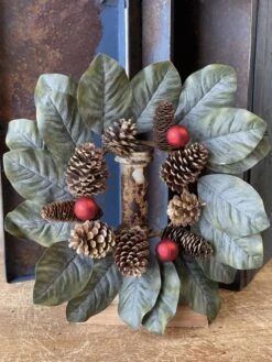 Goldstruck Magnolia Candle Ring, 18”